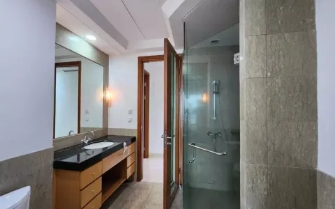 Disewakan Apartemen Pakubuwono Residence Ironwood, Kebayoran, Jakarta