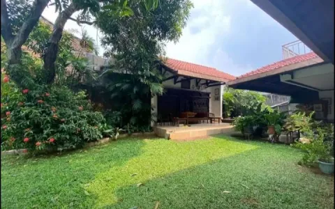 dijual cepat rumah di jalan musyawarah