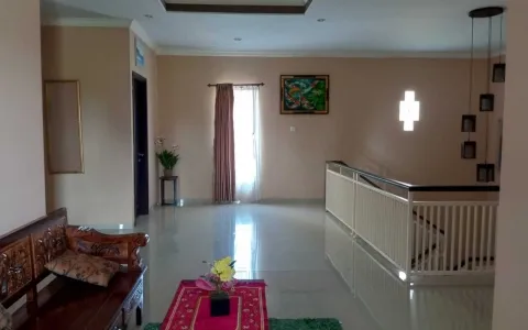 Sewa Villa Ross Jl Dewi Sri Denpasar, Bali