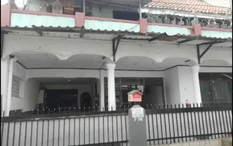 dijual cepat rumah dalam komplek daerah jakarta timur