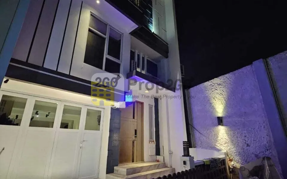 dijual cepat rumah di palm 3 residence duri kepa