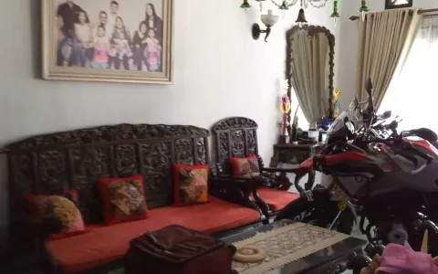 Dijual Rumah Jl Kenari Raya Bintaro Jaya Sektor 2, Jakarta