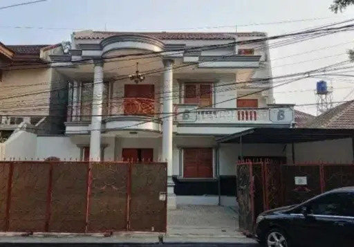 dijual cepat rumah dengan basement jl limau