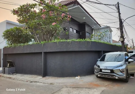 dijual cepat rumah di jl putra tunggal