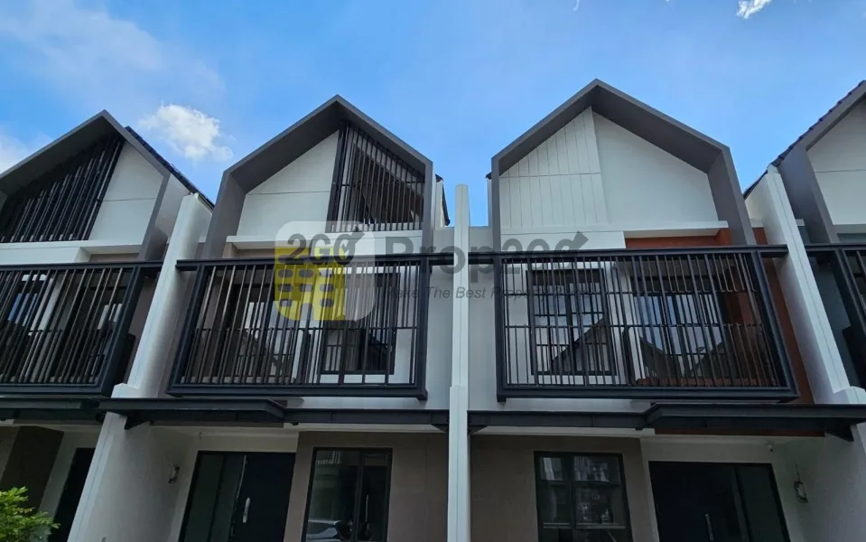 Dijual Cepat Rumah Gandeng di Cluster Leonora Symphonia Gading Serpong