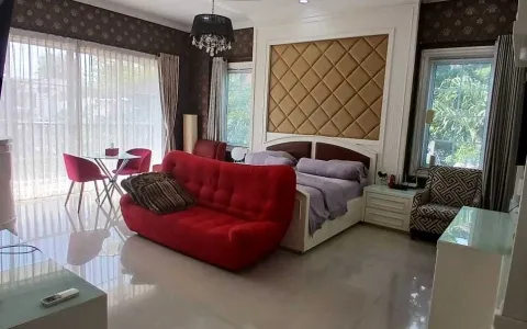 Dijual Cepat Rumah di Taman Grisenda, PIK, Jakarta Utara