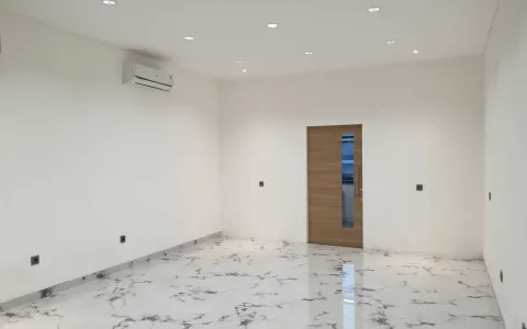 Dijual Cepat Ruko Puri di Jl. Kencana Indah, kembangan Selatan, Jakbar