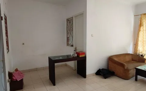 Rumah Dijual Cepat di Nusaloka Jl. Ambon, Serpong, Tangerang