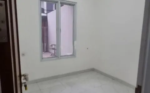 Rumah Dijual Cepat Di Jl. tenis Cengkareng Indah, Jakbar