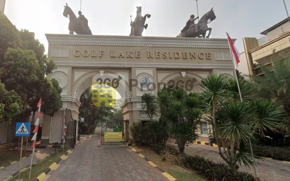 Disewakan Rumah Golf Lake Residance, Cengkareng