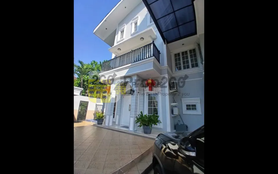 Rumah Dijual Cepat Rumah Di Taman Grisenda, pIK, Jakarta Utara