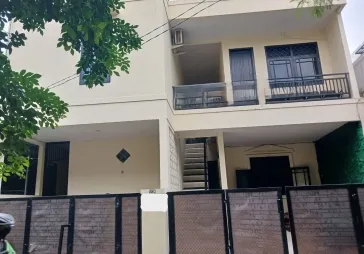 Rumah Dijual Cepat Di Jl. Bangka 3 Kemang, Jakarta Selatan