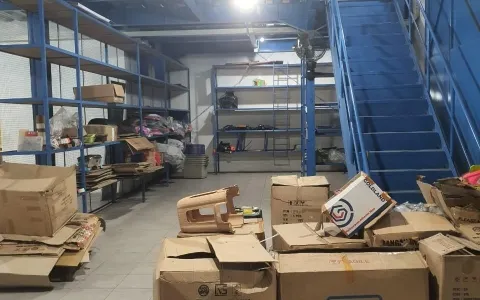 Gudang Dijual Cepat di Jl. Raya Gatot Subroto  Cimone, Karawaci, Tangerang Kota
