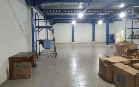 Gudang Dijual Cepat di Jl. Raya Gatot Subroto  Cimone, Karawaci, Tangerang Kota