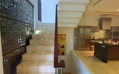 Rumah Dijual Cepat di Tropical Modern House, Lebak Bulus, Jakarta Selatan