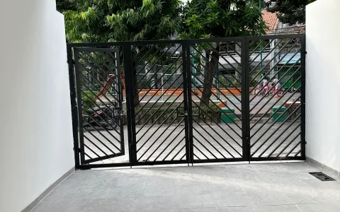 Rumah Dijual Cepat di Tanjung Duren Barat, Jakarta Barat