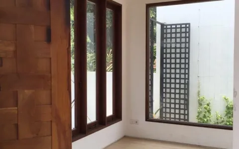 Rumah Dijual Cepat di Tropical Modern House, Lebak Bulus, Jakarta Selatan
