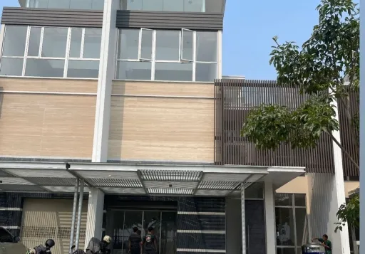 Rumah Dijual Cepat di Golf Island Cluster Chopin Boulevard PIK