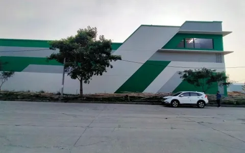 Gudang atau Pabrik Dijual Cepat di Komplek Pegudangan Laksana