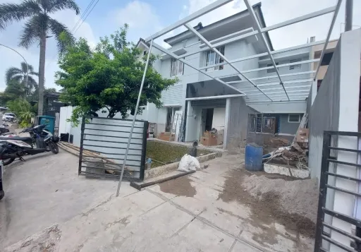 Rumah Dijual Cepat di Boulevard, Serpong BSD
