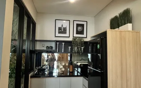 Rumah Dijual Cepat di Aria Puri, Jakarta Barat