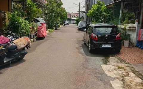 Rumah Dijual Cepat di Regency Melati Mas, Serpong Tangerang