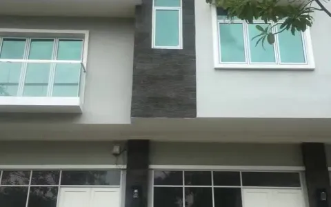 Di sewa ruko elang laut boulevard 3 unit gandeng pantai indah kapuk