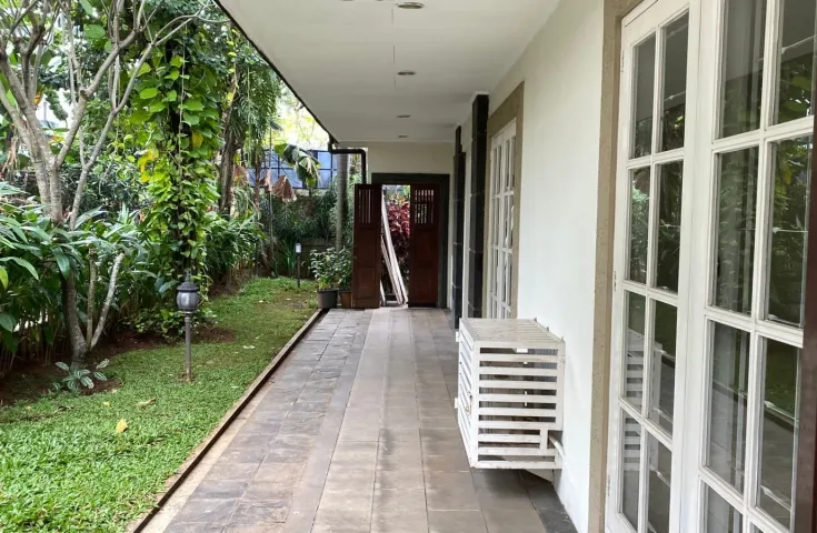Sewa Rumah Jalan Kenanga Ampera, Cilandak Timur, Jakarta Selatan