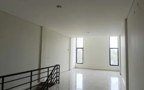 Dijual Ruko di Pasar 8 Suvarna Sutera, Cikupa