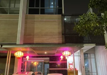 Dijual Cepat! Unit Premium di Golf Island PIK