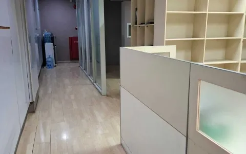 Disewakan Office Space di Gajah Mada