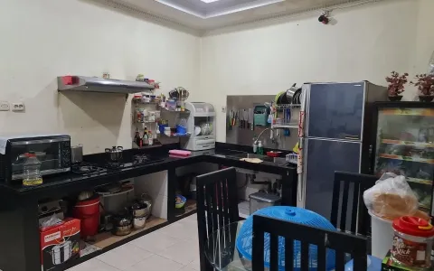 Dijual Rumah di Jl. Laksana