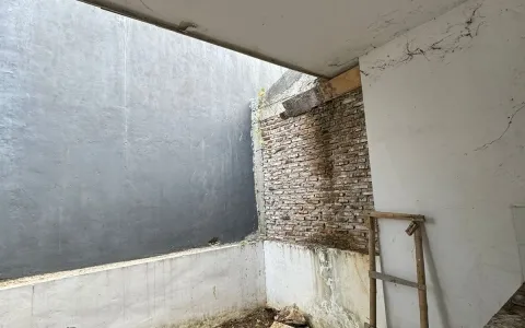 Dijual Rumah di Cendana Garden Serang