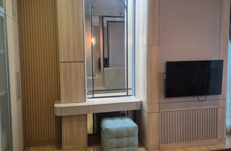 Disewakan Apartemen The Peak at Sudirman