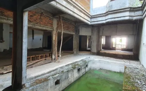 Dijual Rumah di Bukit Gading Mediterania