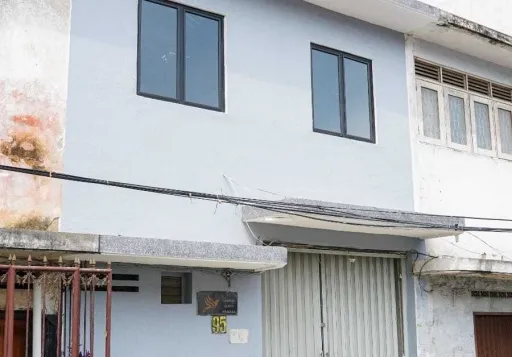 Dijual dan Disewakan Gudang di Jl. Tiang Bendera, Tambora