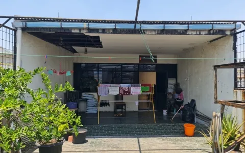 Dijual Rumah di Jl. Laksana