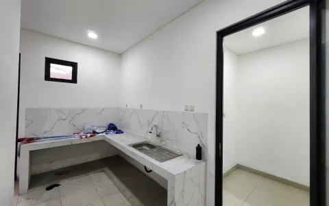 Dijual Unit Rumah Bagus di Citra 2 Ext