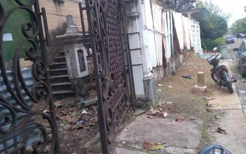 Dijual Rumah di Bukit Gading Mediterania