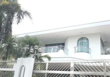 Disewakan Rumah di Taman Kebon Jeruk