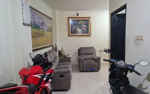 Dijual Rumah di Jl. Laksana