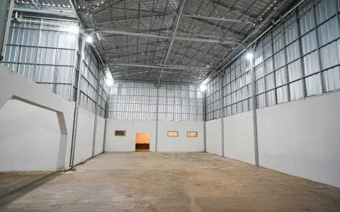 Dijual dan Disewakan Gudang di Jl. Tiang Bendera, Tambora