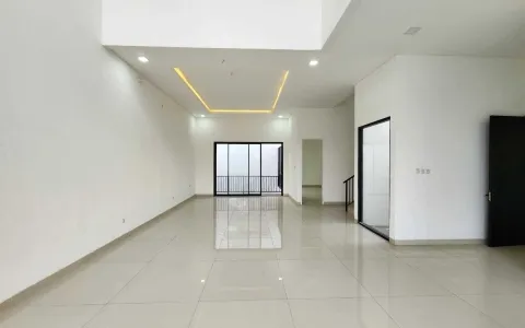 Dijual Unit Rumah Bagus di Citra 2 Ext