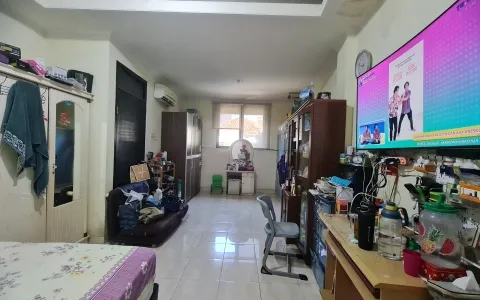 Dijual Rumah di Jl. Laksana