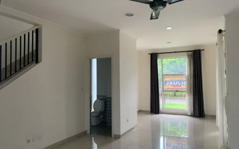 Dijual Rumah Suvarna Sutera, Cikupa, Tangerang