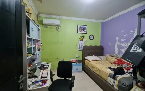 Dijual Rumah di Jl. Laksana