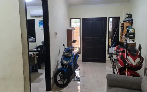 Dijual Rumah di Jl. Laksana