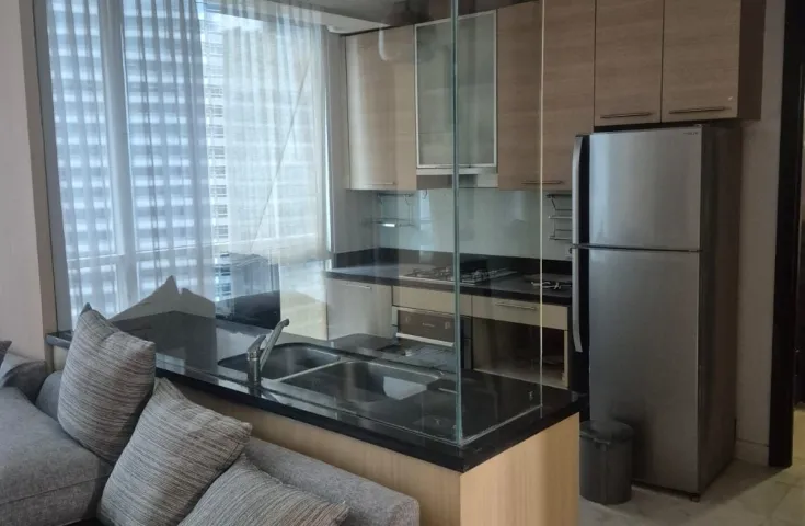 Disewakan Apartemen The Peak at Sudirman
