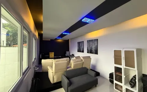 Dijual Rumah Mewah 2 Lt Jl. Danau Permai Timur Blkng Hotel Sunlake Sunter, Jakarta Utara