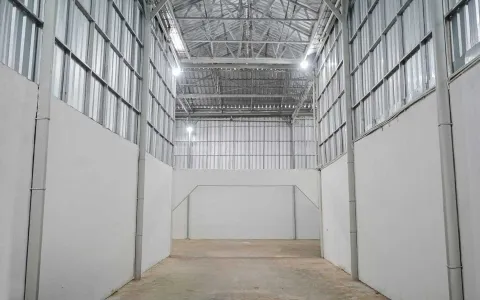 Dijual dan Disewakan Gudang di Jl. Tiang Bendera, Tambora